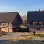 5 Pers. Avec Piscine A Super-besse - Fr-1-814-175 * Super Besse