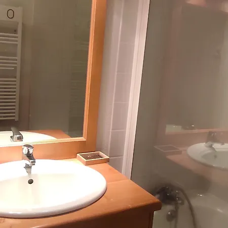 5 Pers. Avec Piscine A Super-besse - Fr-1-814-175 アパート *
