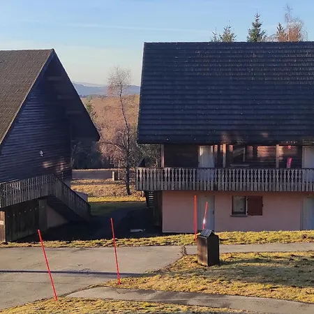 アパート 5 Pers. Avec Piscine A Super-besse - Fr-1-814-175
